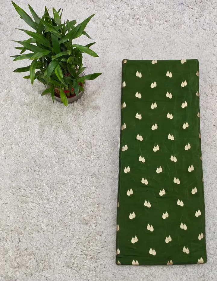 Dola Silk