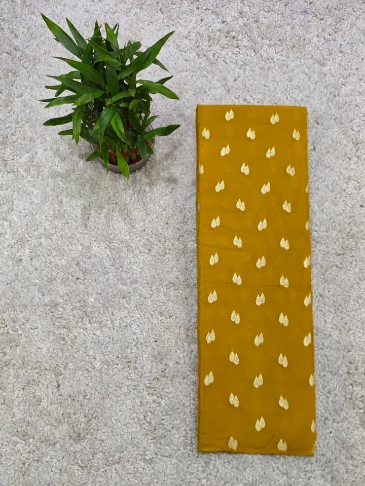 Dola Silk
